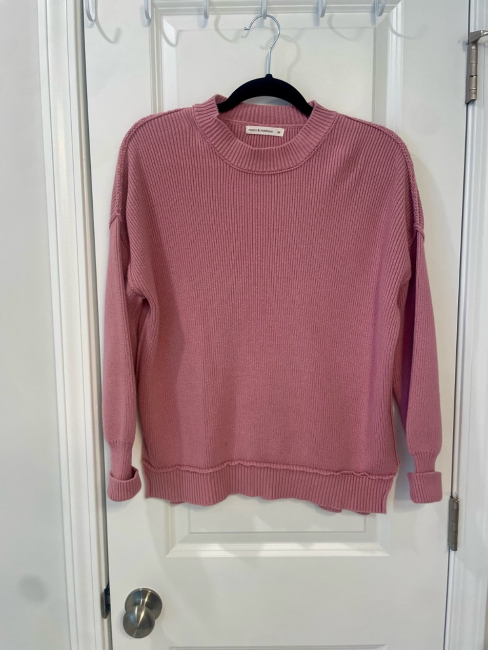 moon & madison Dusty Rose Ribbed Crewneck Sweater